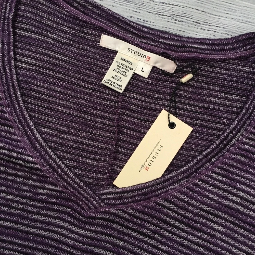 Oversized Flowy Lightweight Knit V Neck Tunic - Picture 5 of 7